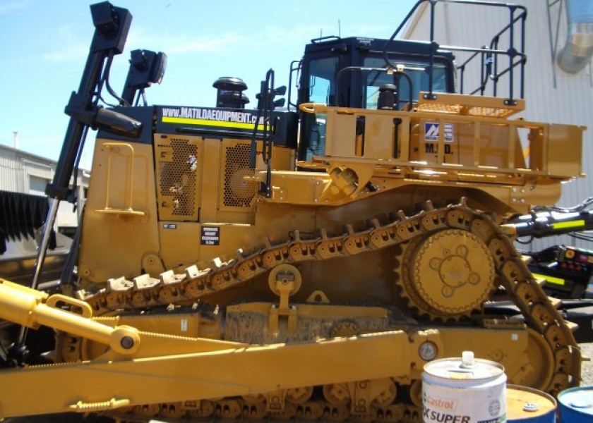 Caterpillar D10-T Dozer 3