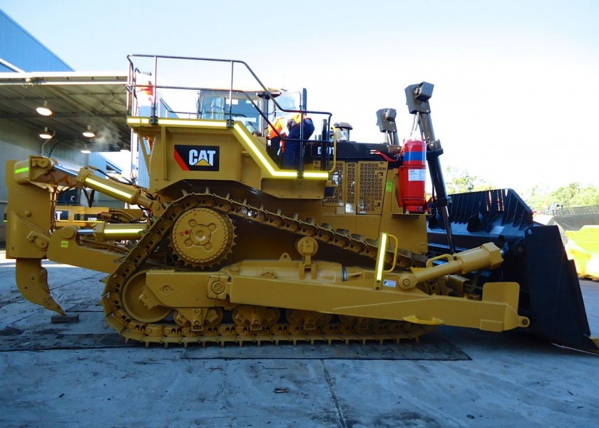 Caterpillar D10T Dozer 1