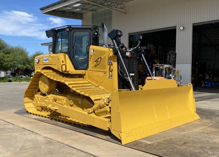 Caterpillar D6 LGP Dozer 1