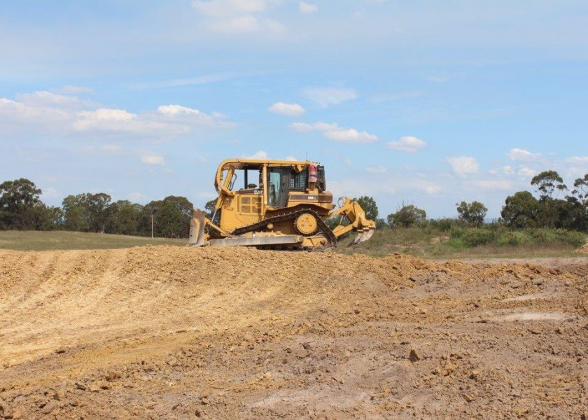 Caterpillar D6R Dozer 1