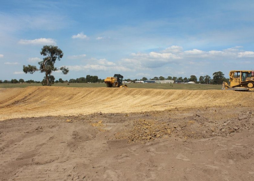 Caterpillar D6R Dozer 2