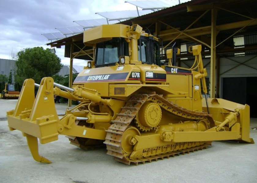 Caterpillar D7 Dozer 1