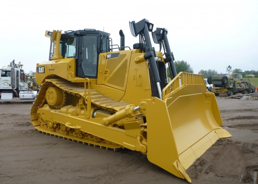 Caterpillar D8 Dozer 1