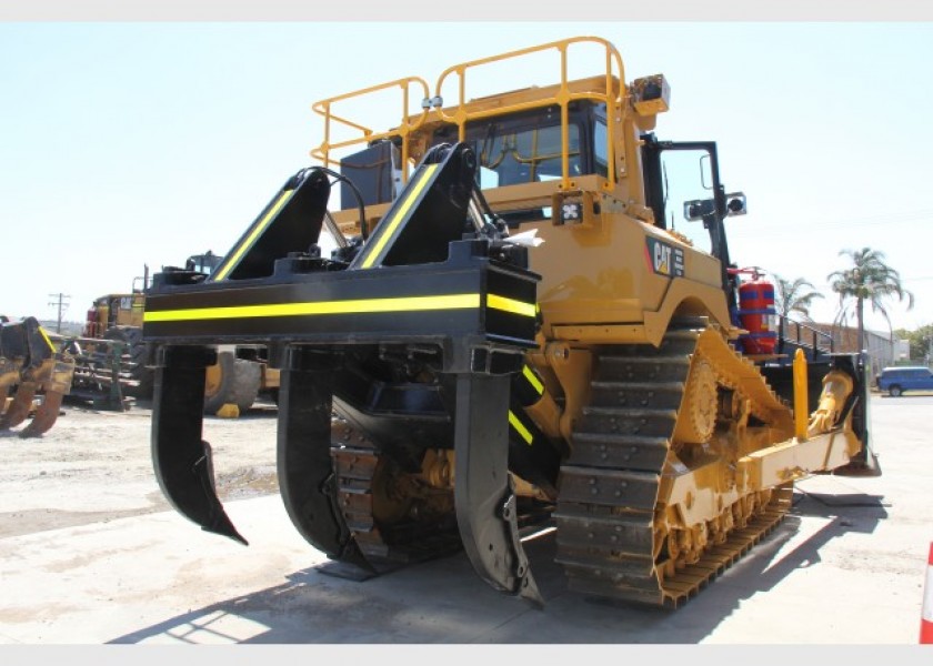 Caterpillar D8-Tracked Dozer 3