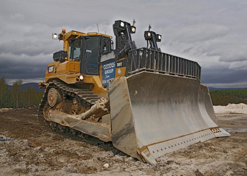 Caterpillar	 D9T Dozer 1