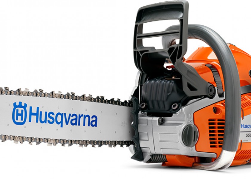 Chainsaw Wet Hire - Tree Removal & Pruning, Hedge Clipping & Stump Grinding 2