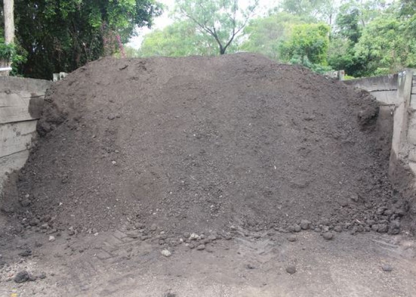 Commercial Soil  1