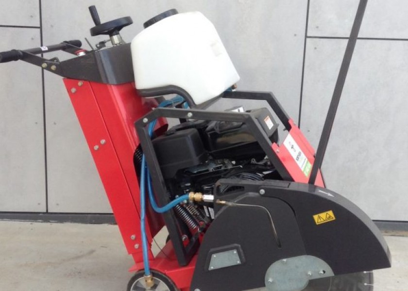 Concrete Floor Saw 20 inch 1