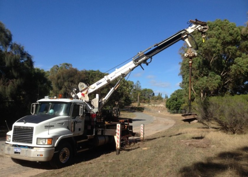 Crane Borer 1