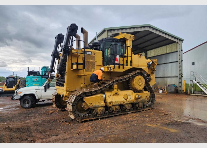D10N/T Caterpillar Dozers 1