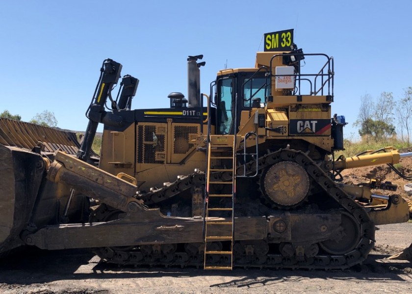 D11T Caterpillar Dozer - mine spec 1