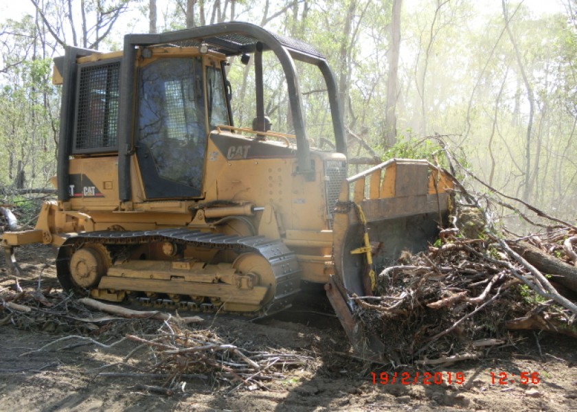 D4G Cat Dozer 1