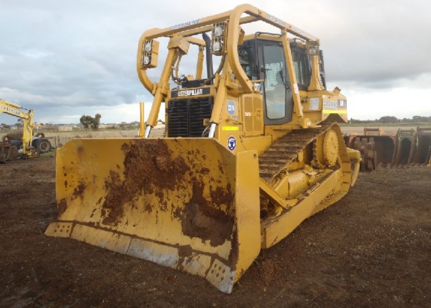 D6 Dozer Cat with GPS 3