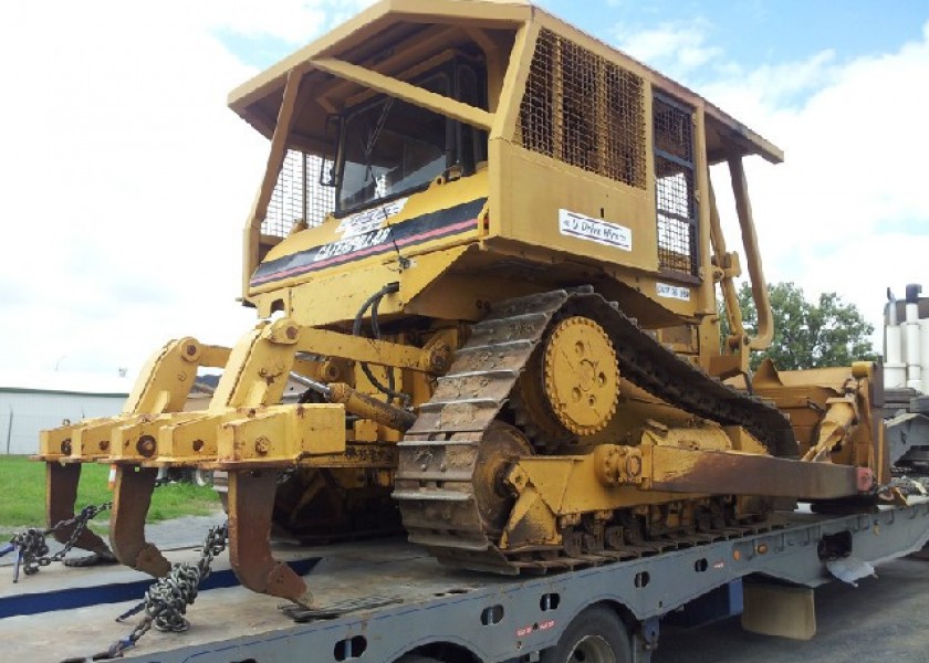 D6H Caterpillar 1