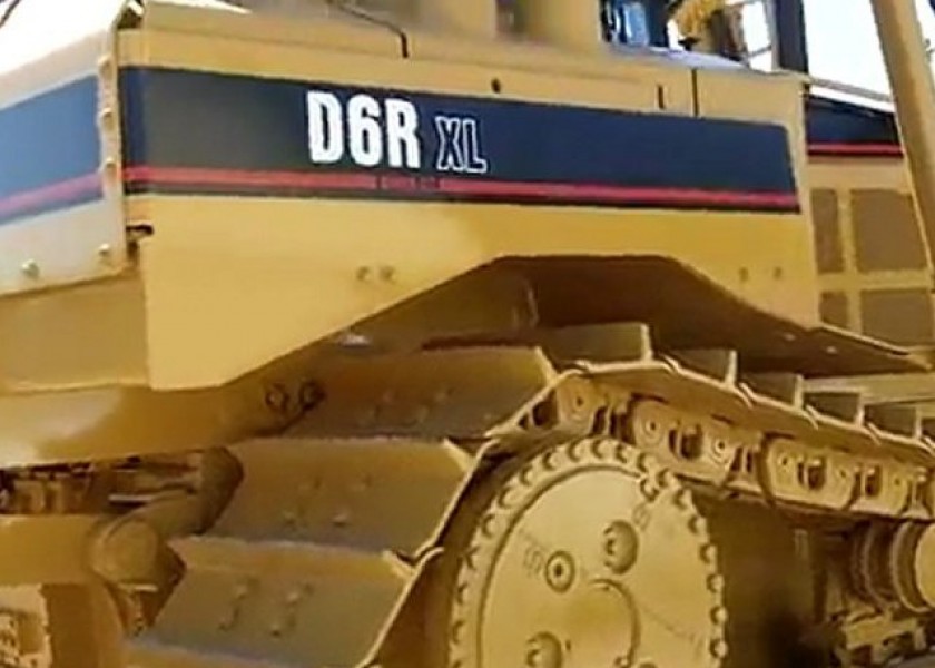 D6R XL 1