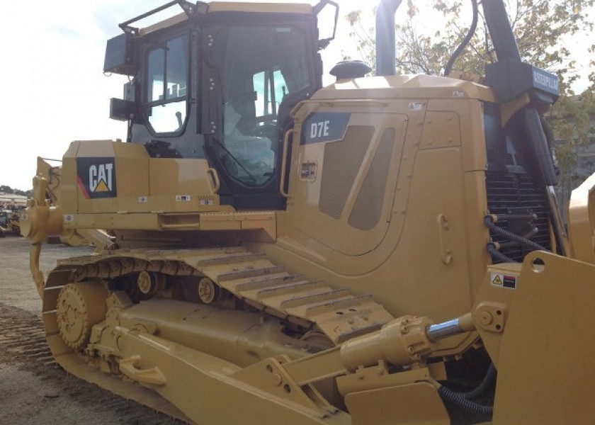 D7E (Electric) Dozer 2