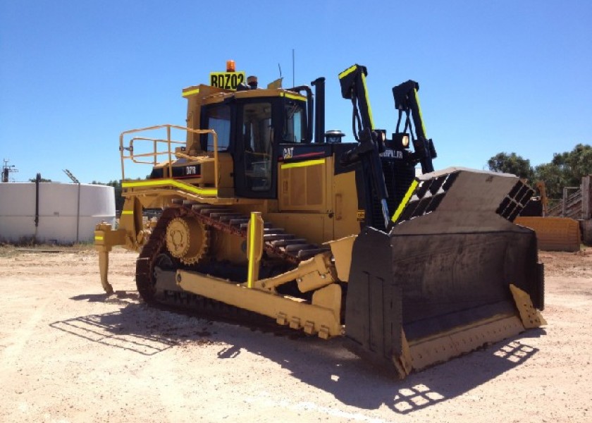 D7R Dozer 1