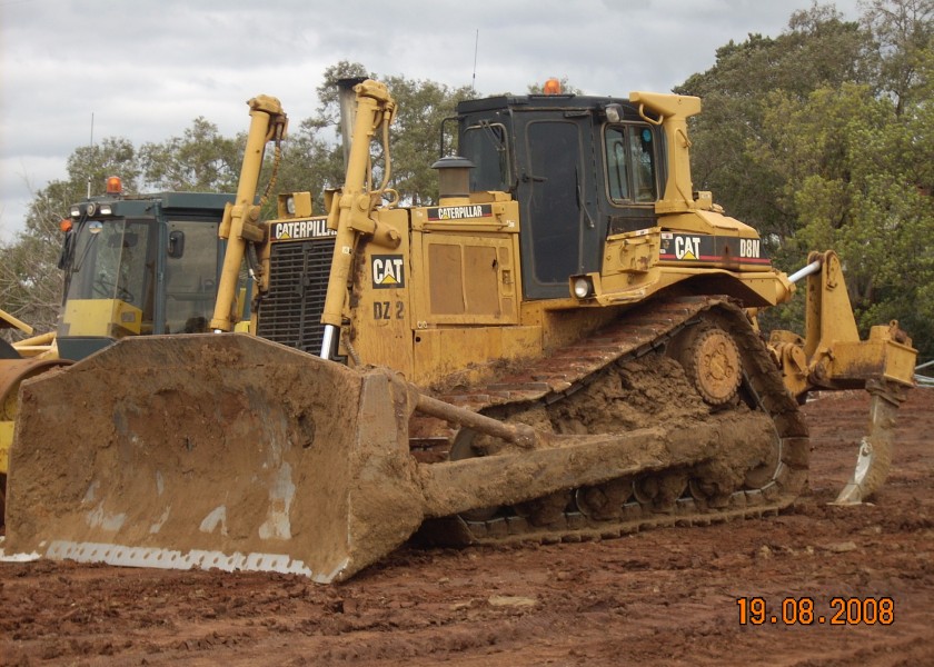 D8 Cat Dozer w/GPS 1