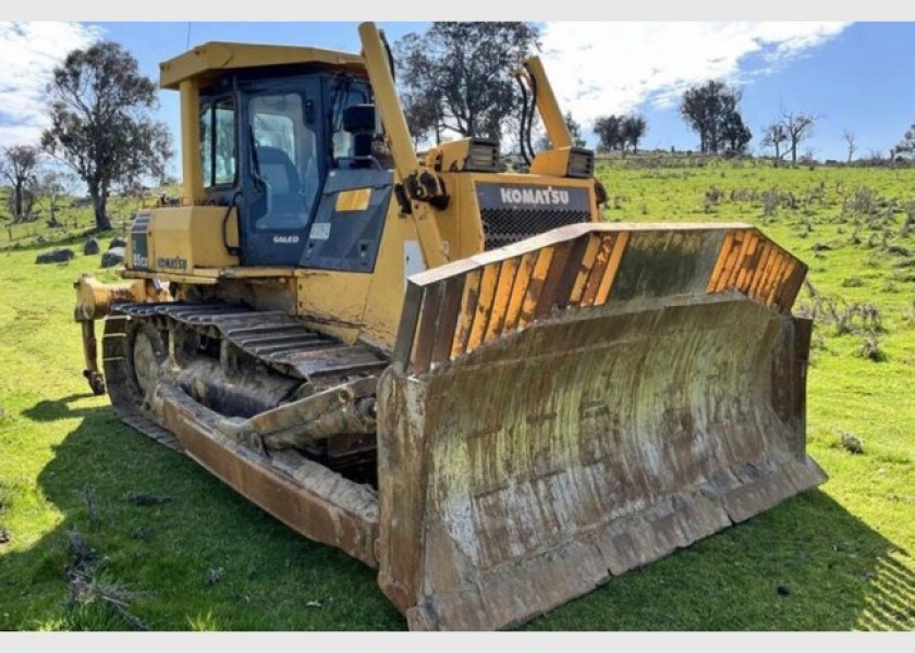 D85ex-15EO Komatsu 1