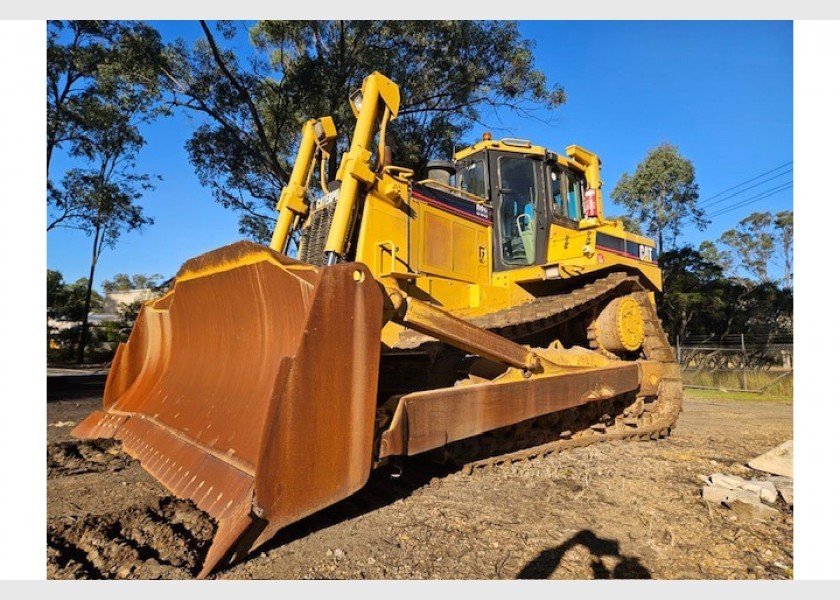D8R Caterpillar Dozers 1