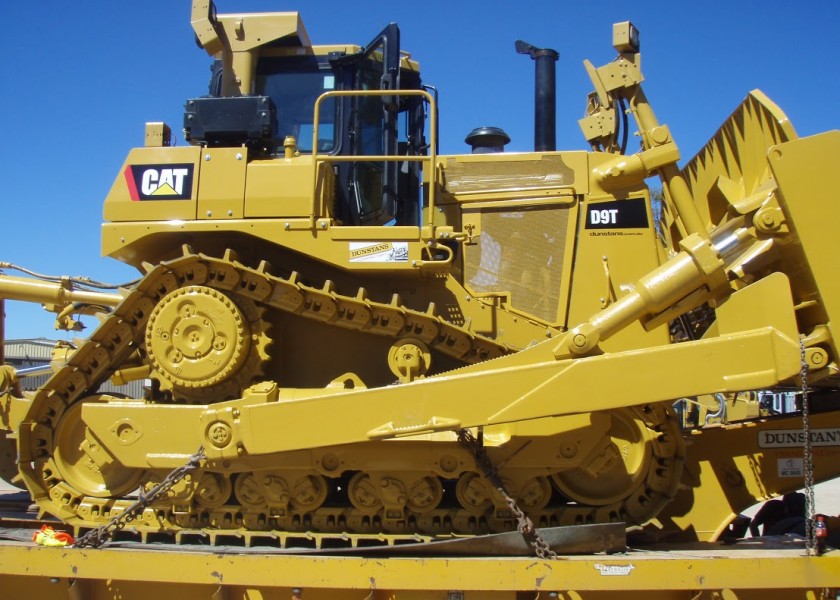 D9 BULLDOZER x7 1