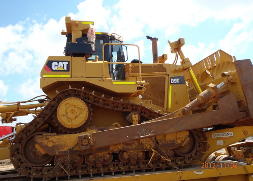 D9 BULLDOZER x7 6