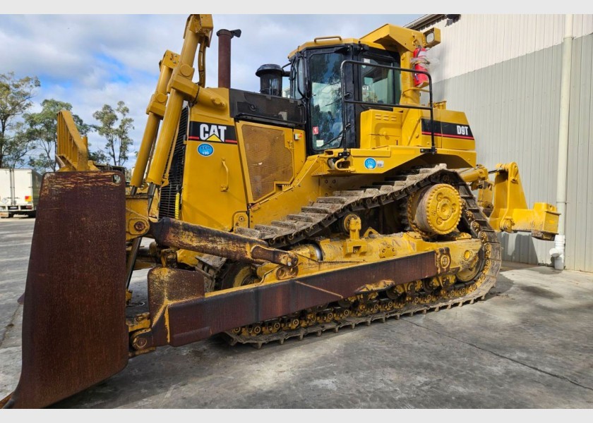 D9T Caterpillar Dozers 1