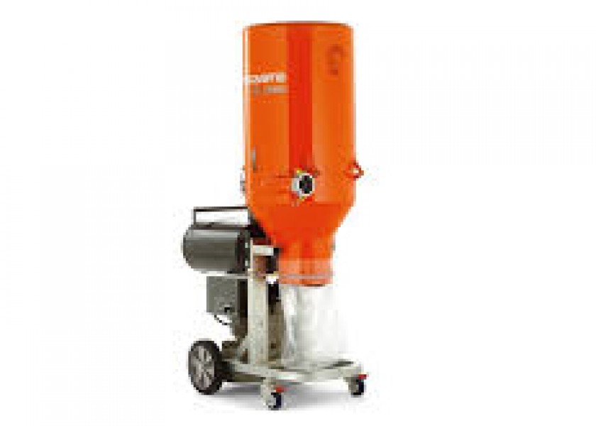 DC 5500 Vacuum 1