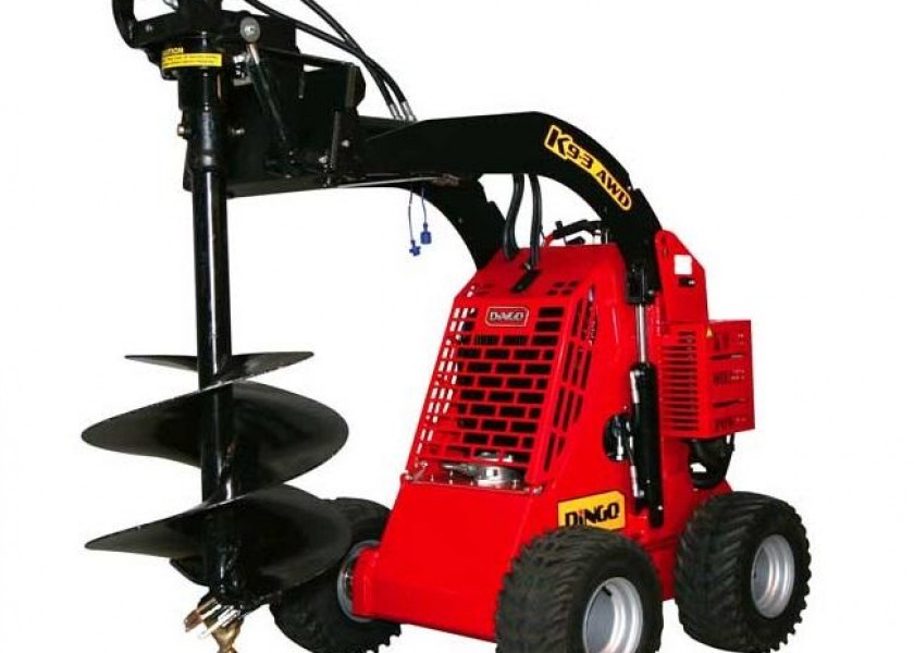 Dingo Mini-loader Package - With Attachments  7