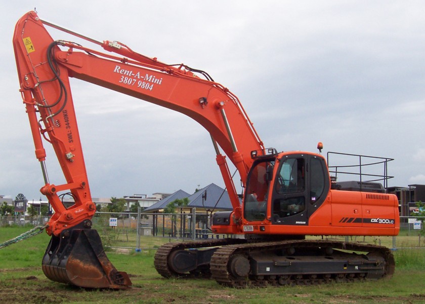 Doosan 30 Tonne Excavator  1