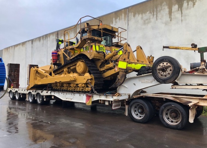 Dozer Caterpillar D8T 2