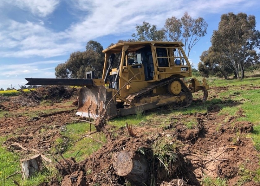 Dozer D6TXL w/operator 2