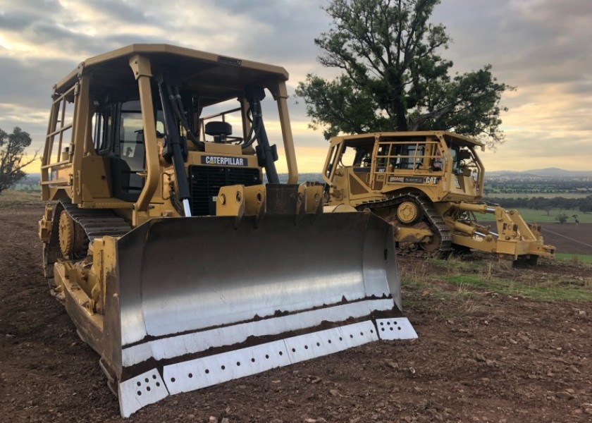 Dozer D6TXL w/operator 8
