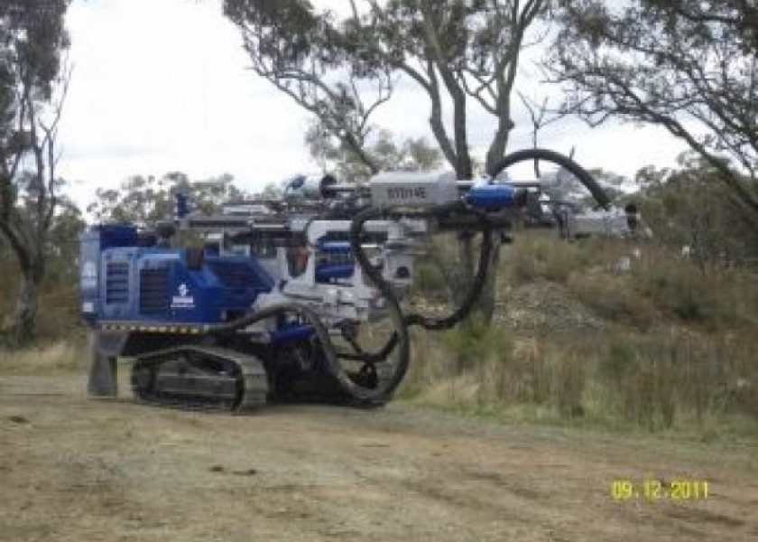 Drilling rig - Soosan Hydraulic Crawler Drills 2