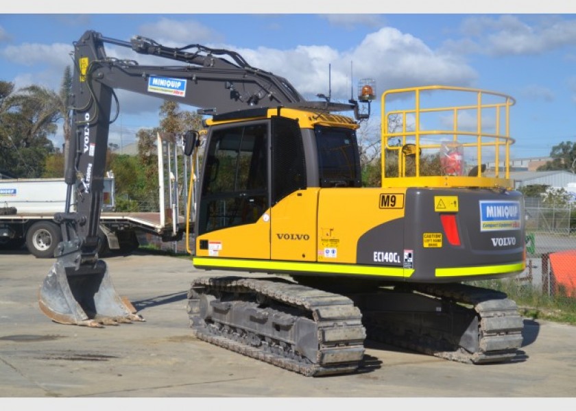 EC140CL Volvo Excavator 2