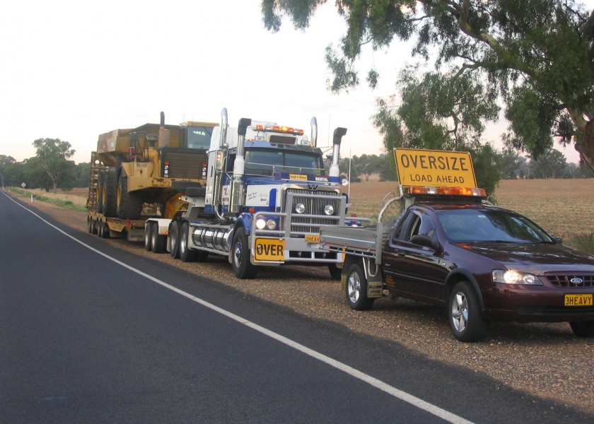 Escort/ Pilot vehicles 1