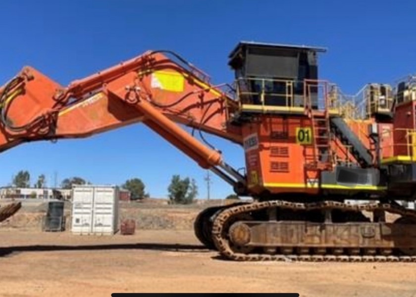 250T EX2500-6 Hitachi Excavator 1