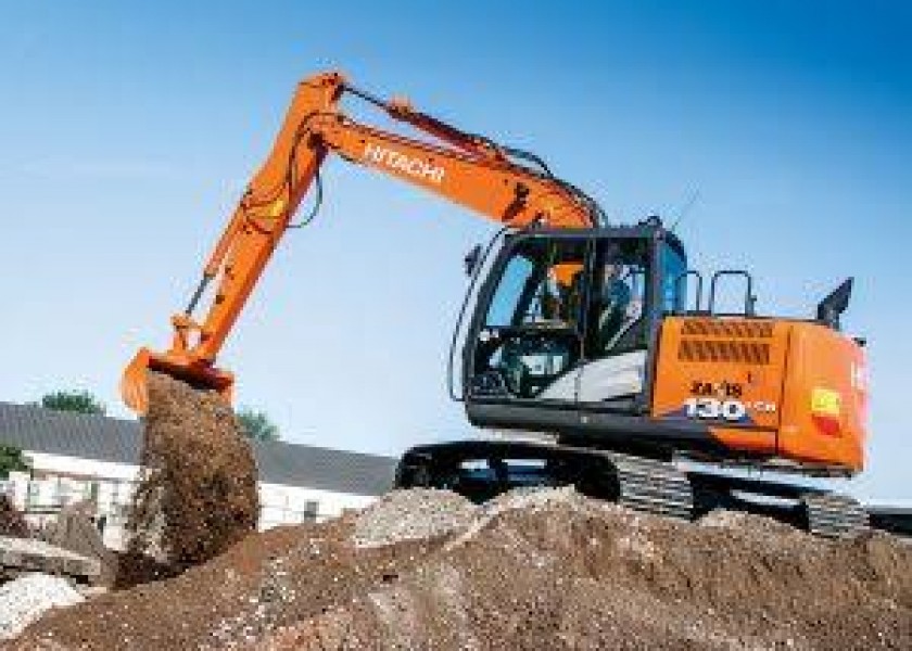 13 Tonne Hitachi Excavator 1