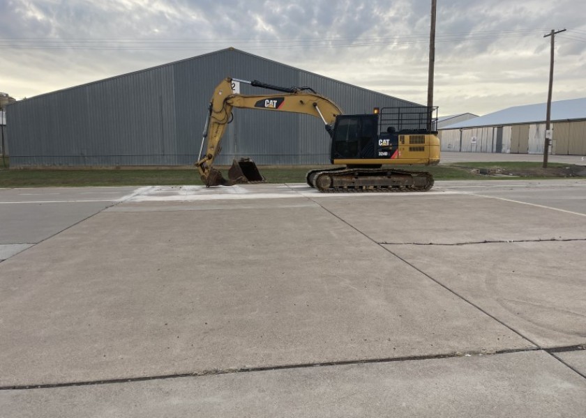 24T Caterpillar 324 Excavator 2