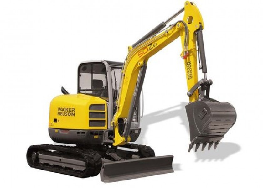 Excavator - 5 Tonne 1