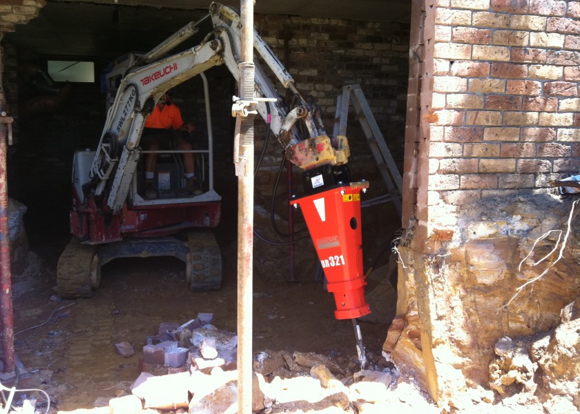 Excavator Attachments (hydraulic) 5