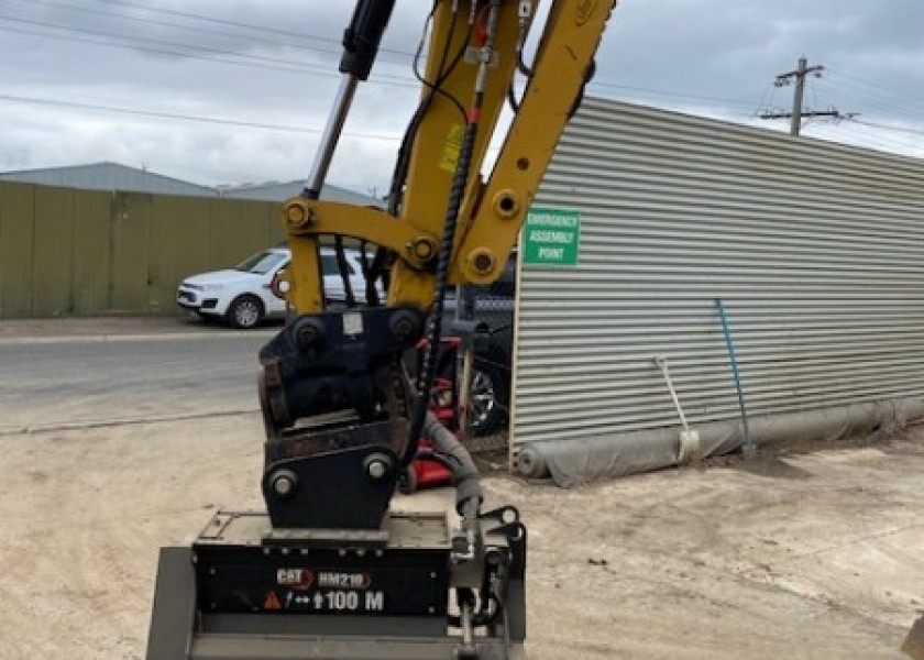 9T CAT 309CR Excavator with CAT Mulcher 3