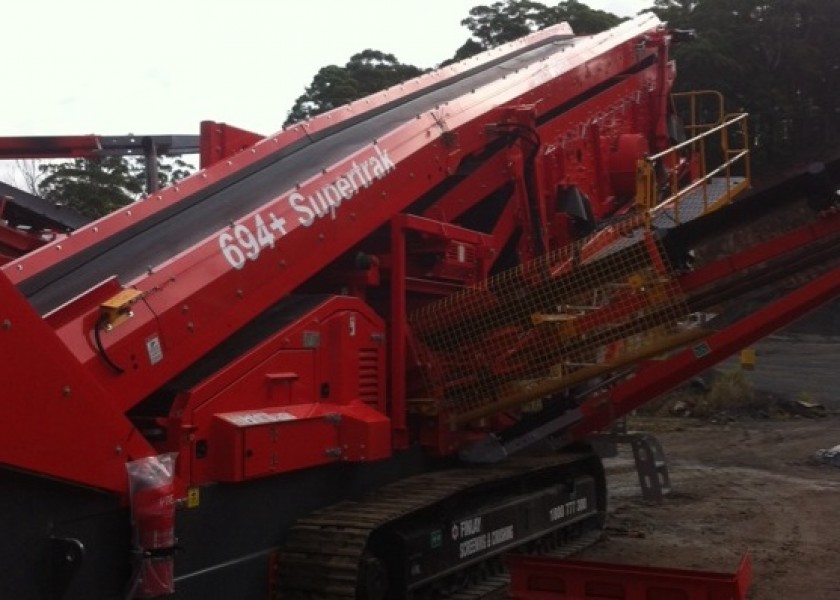 FINLAY 694+ SUPERTRAK 3