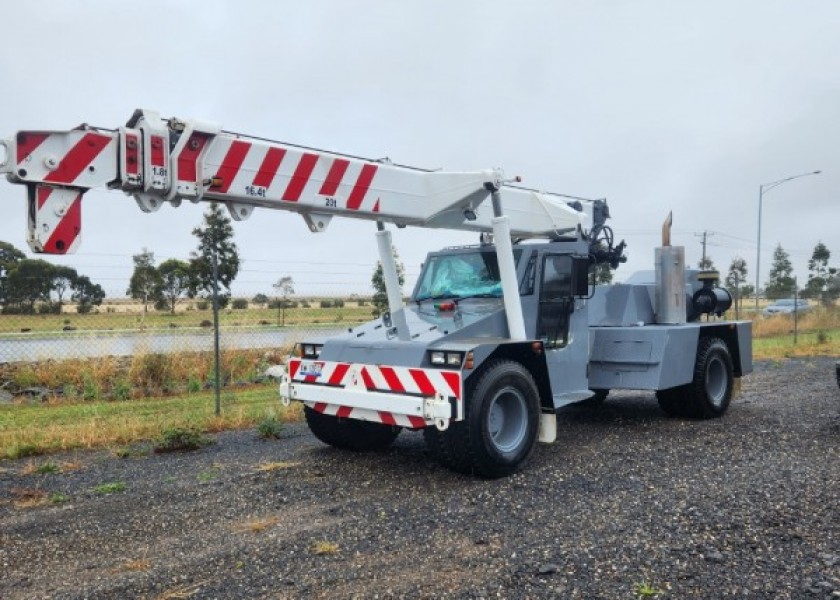 20T Franna Crane 3