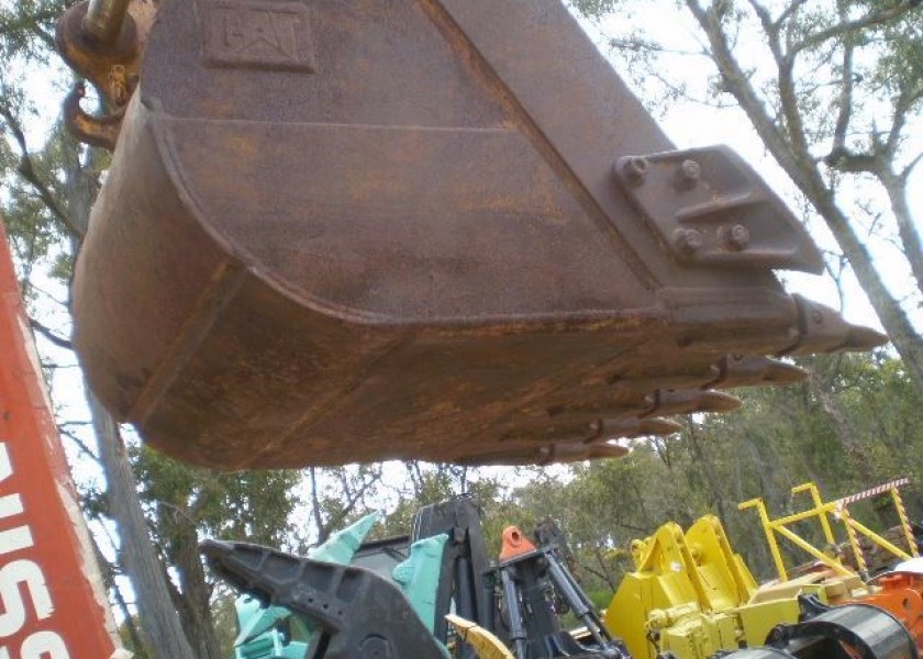 Genuine Cat 320 Bucket 4