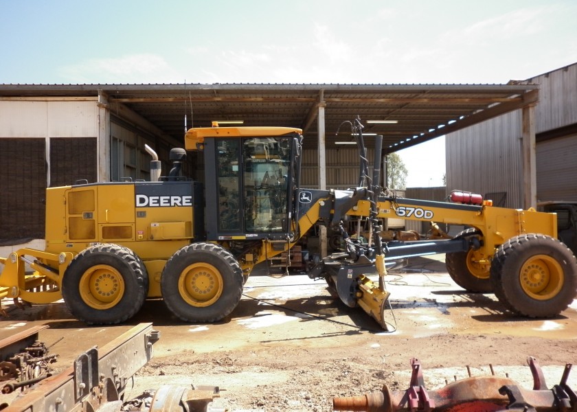 Grader 670D 1