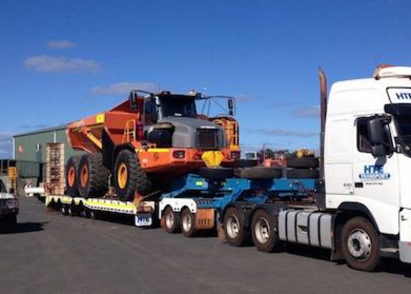 Heavy Equipment Transportation up to 50t 2
