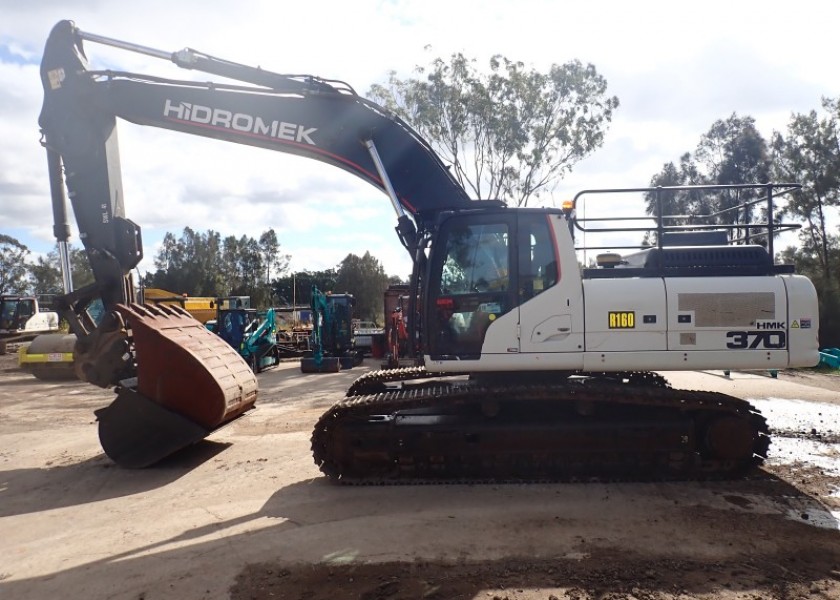 39T Hidromek HMK370 Excavator 1