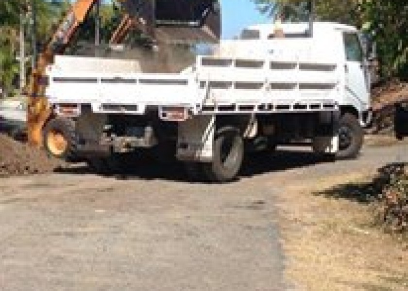 Hino 5 Ton Tipper Truck 1