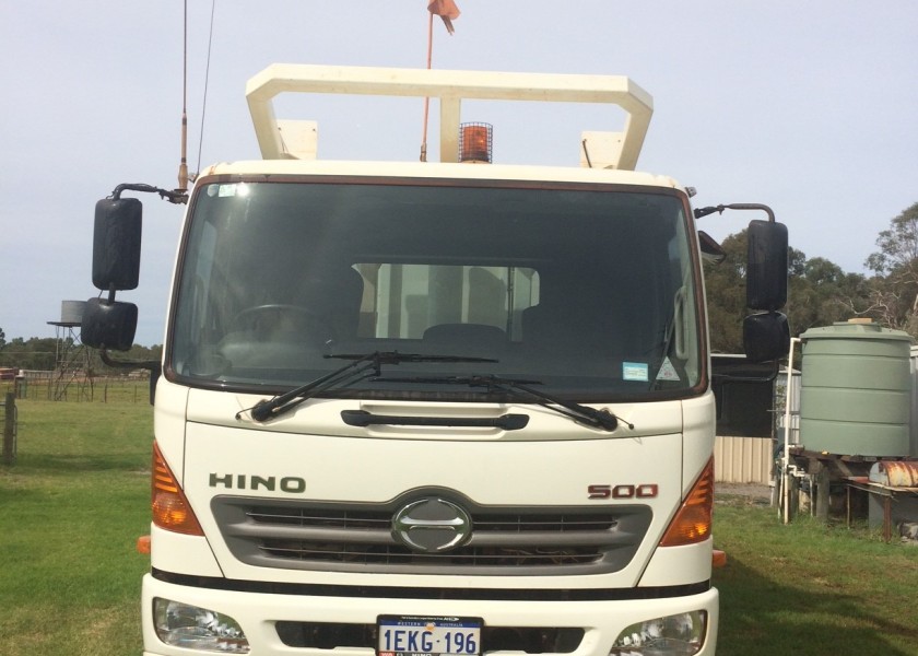 Hino 6 Wheel Tipper 7